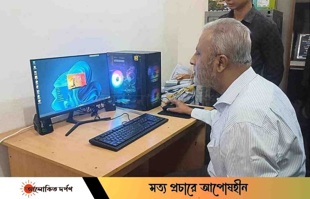 নতুন কম্পিউটার উপহার পেল গবিসাস