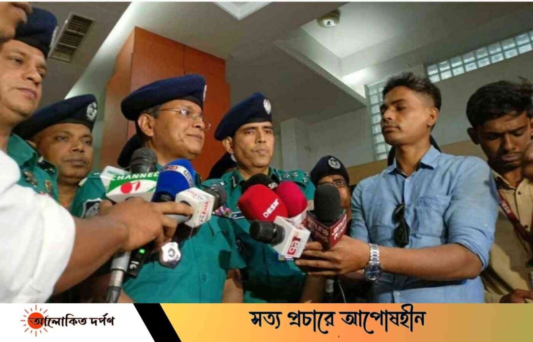 ঢাকা মহানগরীতে গতিসীমা ভাঙ্গলে আটকানো হবে: ডিএমপি কমিশনার ঢাকা মহানগরীতে গতিসীমা ভাঙ্গলে আটকানো হবে: ডিএমপি কমিশনার