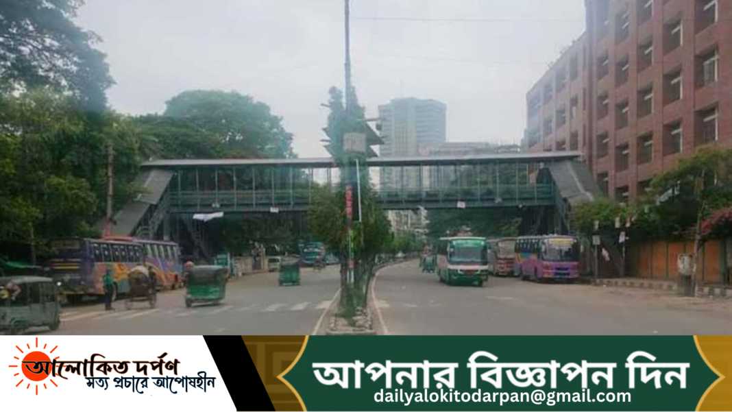 দেড় ঘণ্টার পথ ২০ মিনিটে, ফাঁকা ঢাকায় বাধাহীন গন্তব্যে গাড়ি