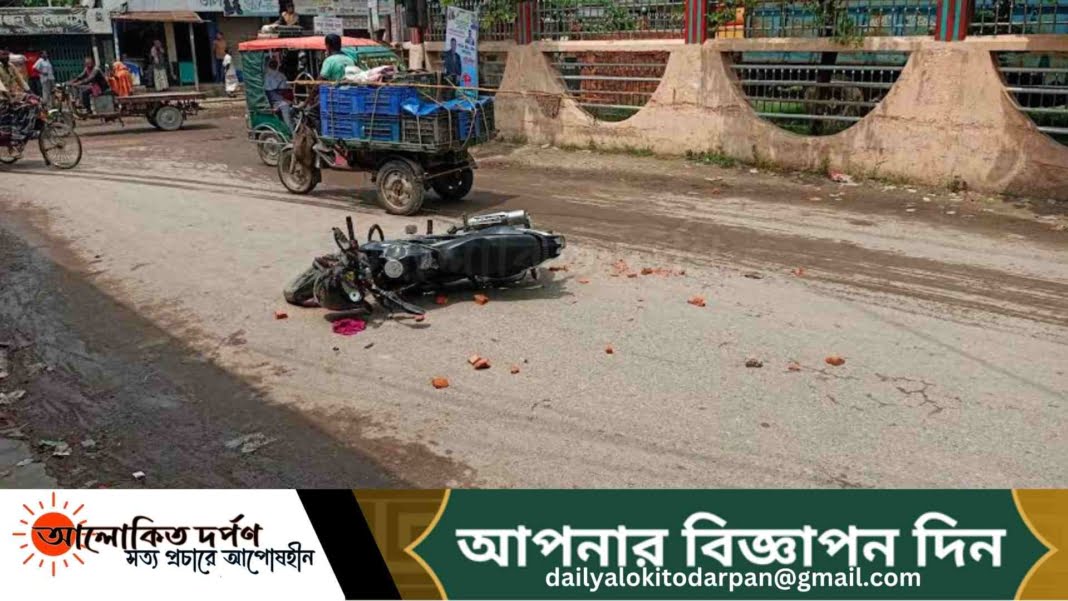 রাজশাহীর বাঘায় আওয়ামী লীগের দুই গ্রুপের সংঘর্ষে আহত ৩০ রাজশাহীর বাঘায় আওয়ামী লীগের দুই গ্রুপের সংঘর্ষে আহত ৩০