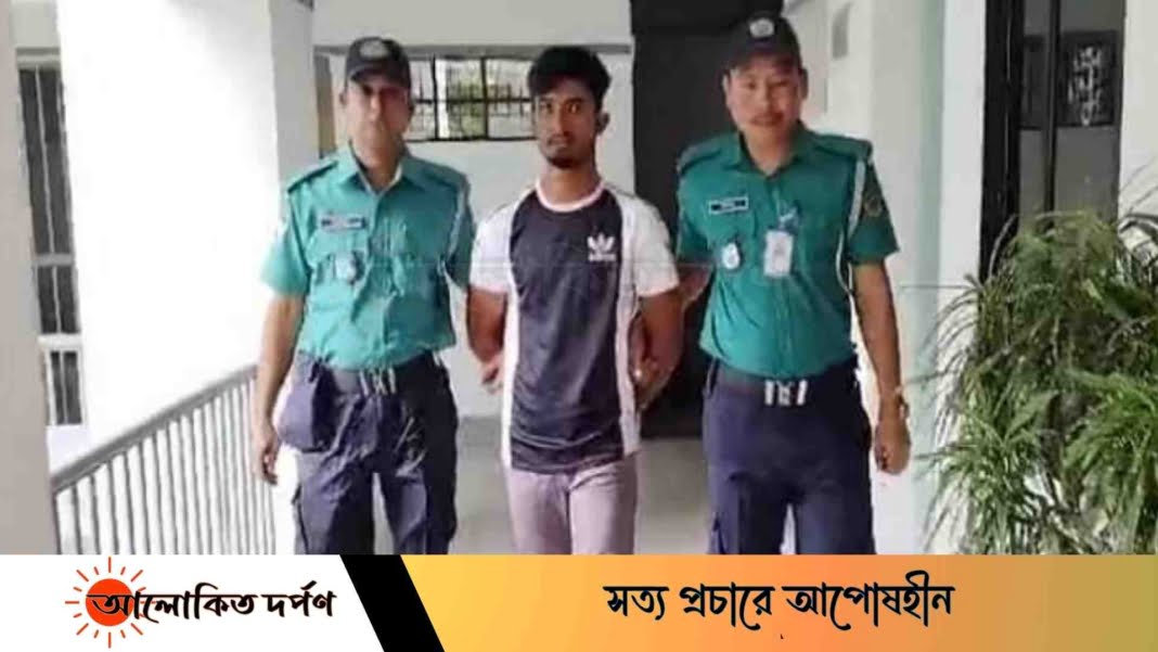 আসাদগঞ্জে দোকানের ক্যাশবাক্স ভেঙে চুরি, চোর আটক