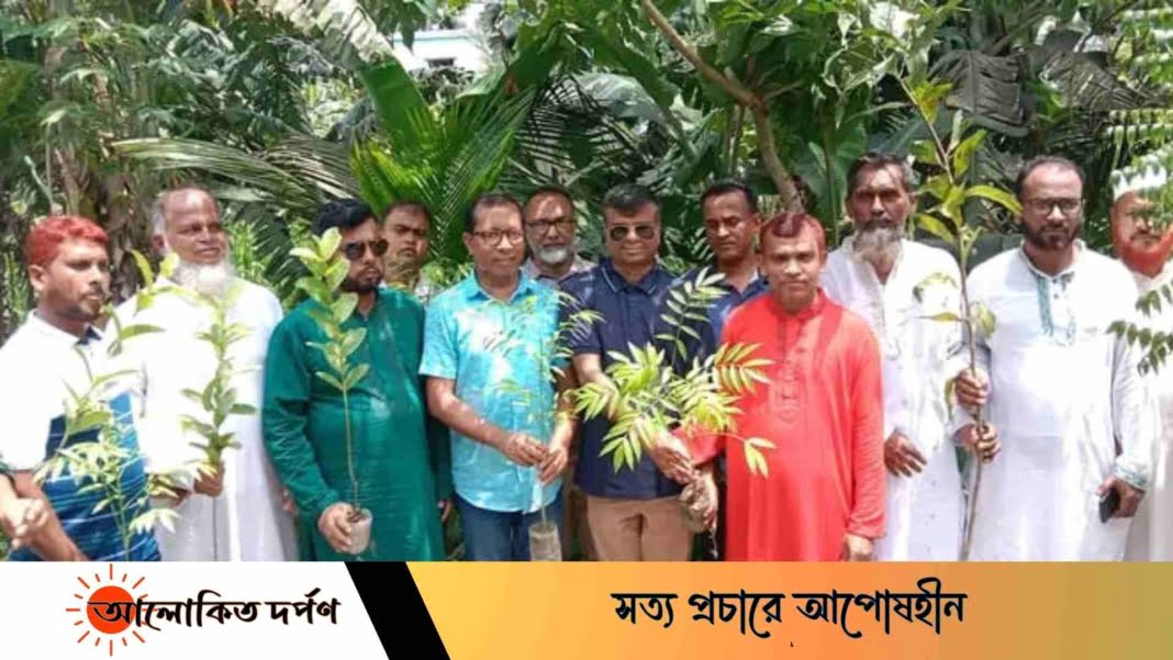 শিবপুরে কৃষকলীগের বৃক্ষ রোপন কর্মসূচীর উদ্বাধন