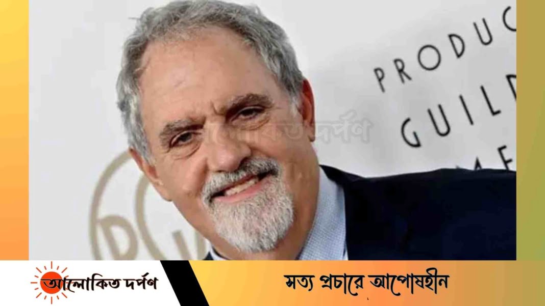 'টাইটানিক’ প্রযোজক জন ল্যান্ডার আর নেই