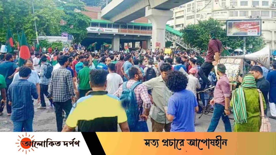 শাহবাগে শিক্ষার্থীদের অবস্থান, যান চলাচল বন্ধ শাহবাগে শিক্ষার্থীদের অবস্থান, যান চলাচল বন্ধ