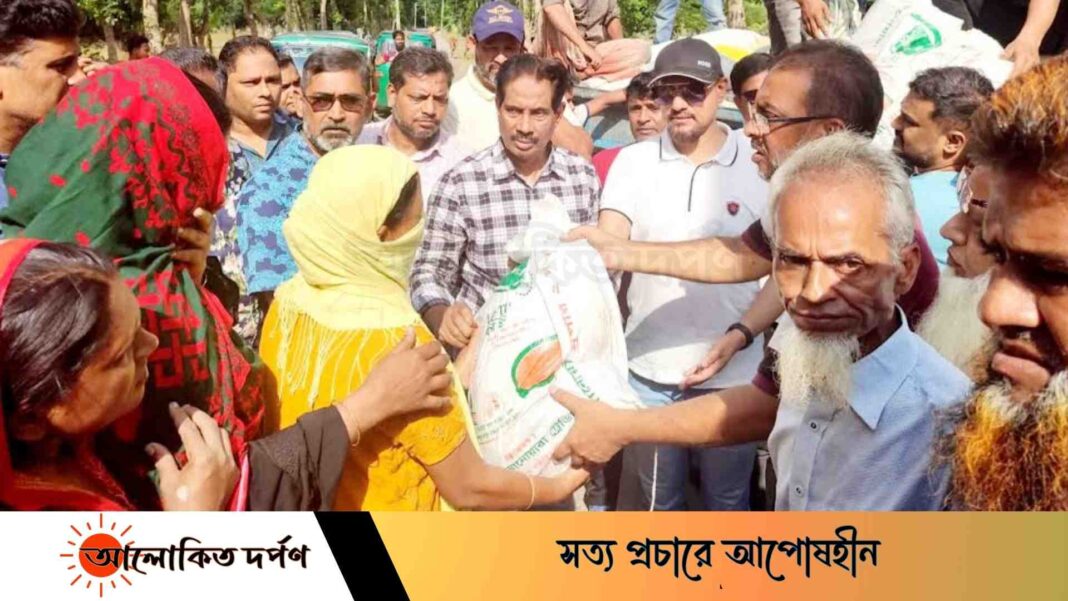 'ভয়াবহ বন্যায় মহাদুর্যোগে পড়েছে ফেনীর মানুষ'