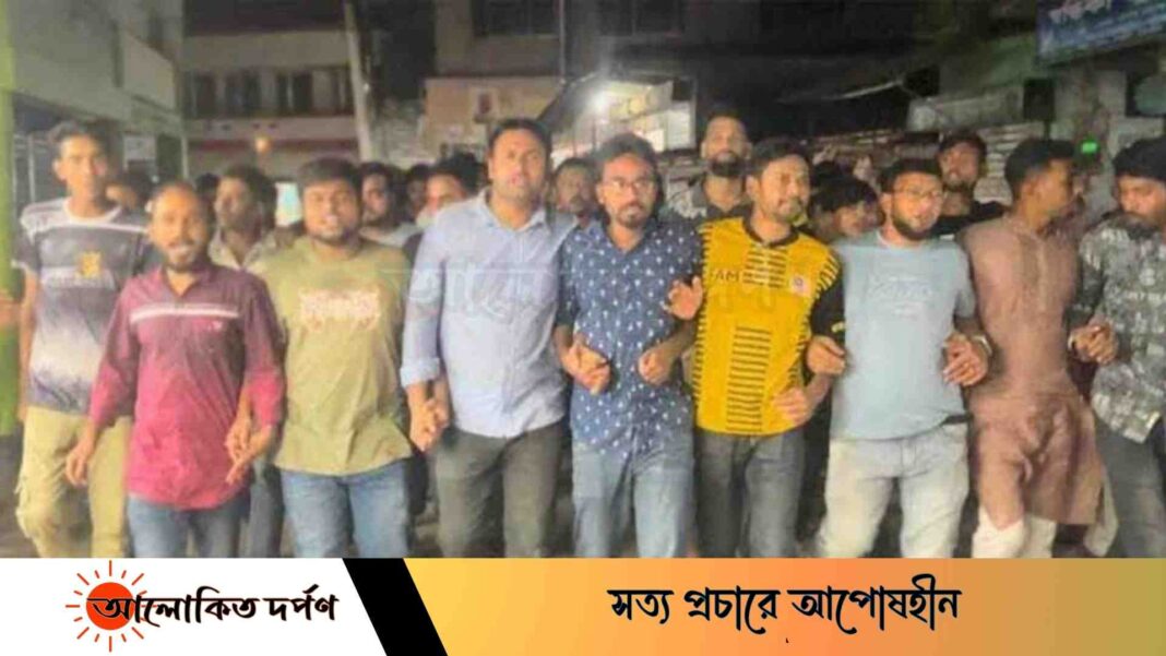 সাবেক এমপি হাবিবসহ ৪০ নেতাকর্মীর মুক্তিতে দেবহাটা আনন্দ মিছিল