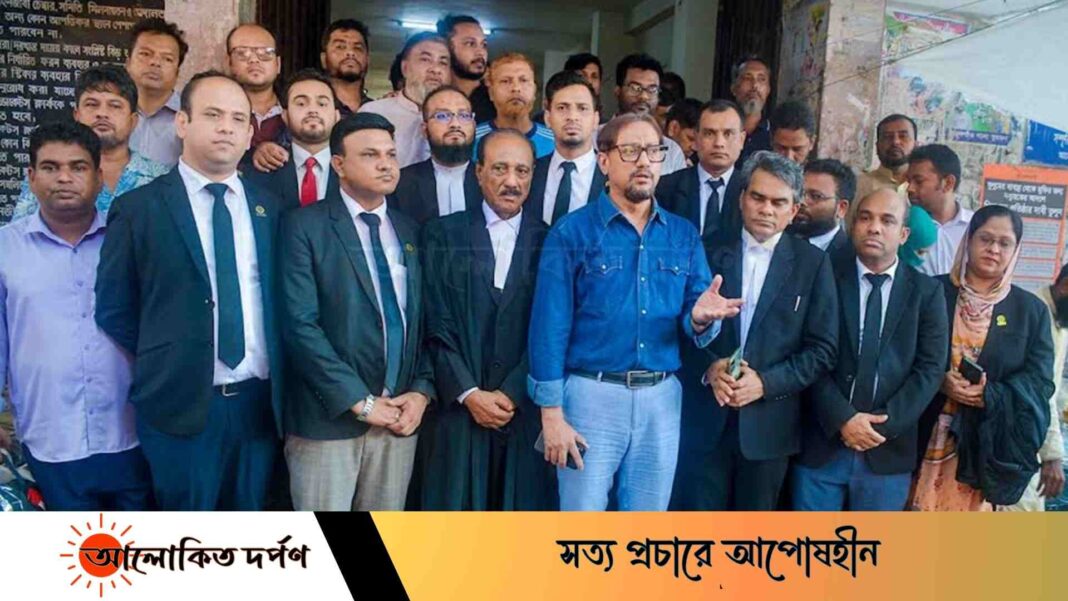 আইনজীবীদের সাথে মতবিনিময় শেষে বক্তব্য রাখছেন চট্টগ্রাম মহানগর বিএনপির সাবেক আহবায়ক ডা. শাহাদাত হোসেন আইনজীবীদের সাথে মতবিনিময় শেষে বক্তব্য রাখছেন চট্টগ্রাম মহানগর বিএনপির সাবেক আহবায়ক ডা. শাহাদাত হোসেন