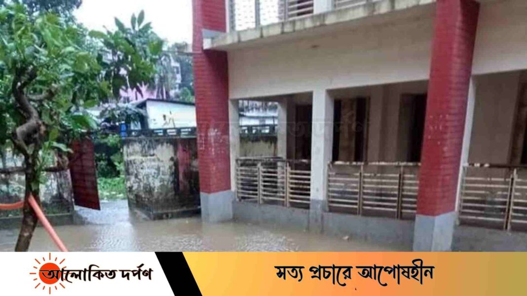 বন্যায় লক্ষ্মীপুরে প্রাথমিকের  ৫১৭টিসহ ৬৬৬টি শিক্ষাপ্রতিষ্ঠান ক্ষতিগ্রস্ত