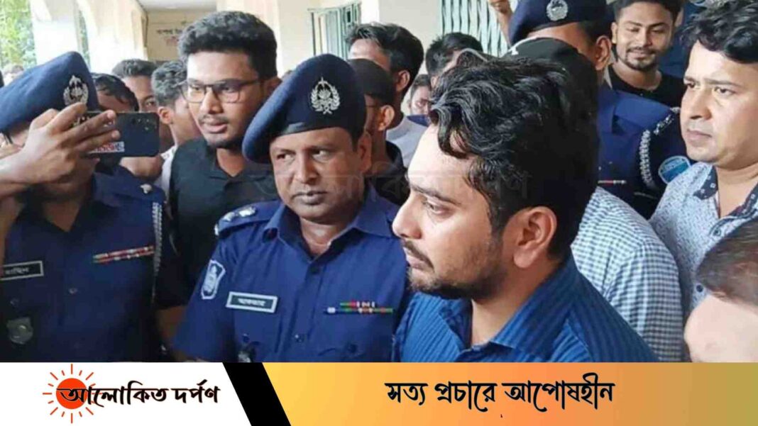 সেনাবাহিনী, পুলিশ, শিক্ষার্থী ও রাজনৈতিক দলগুলোকে ঐক্য বদ্ধ ভাবে কাজ করতে হবে: নাহিদ সেনাবাহিনী, পুলিশ, শিক্ষার্থী ও রাজনৈতিক দলগুলোকে ঐক্য বদ্ধ ভাবে কাজ করতে হবে: নাহিদ