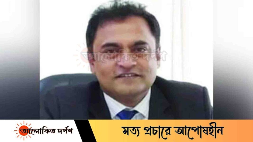 লক্ষ্মীপুর পল্লী বিদ্যুতের ডিজিএম গ্রেফতার লক্ষ্মীপুর পল্লী বিদ্যুতের ডিজিএম গ্রেফতার