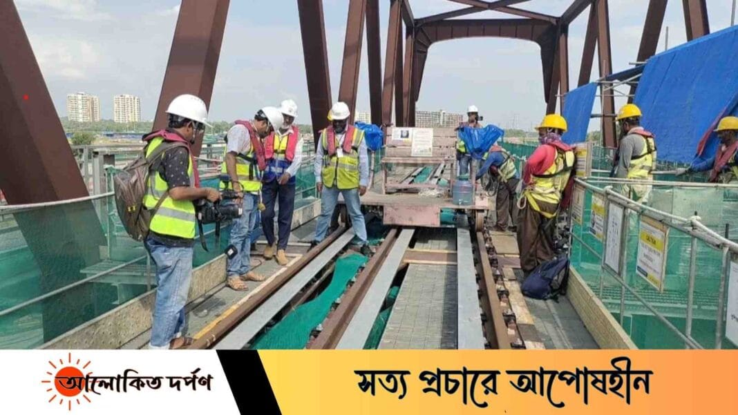 টাঙ্গাইলে যমুনা নদীর ওপর রেল সেতু উদ্বোধনের অপেক্ষায়