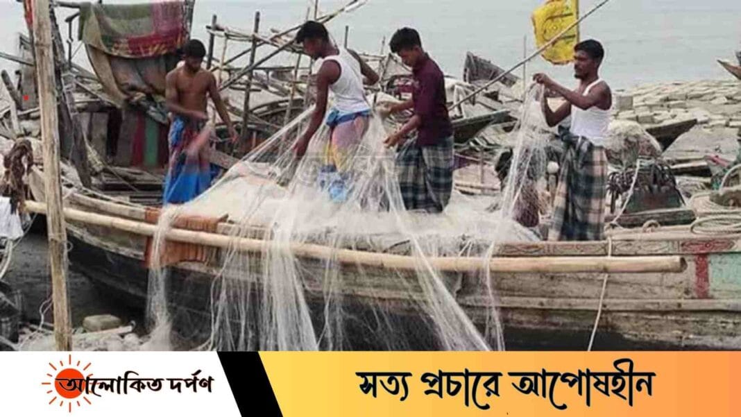 alokito daভোলায় নিষেধাজ্ঞা অমান্য করে ইলিশ শিকারে ৫২জেলে আটকrpan (29) ভোলায় নিষেধাজ্ঞা অমান্য করে ইলিশ শিকারে ৫২জেলে আটক