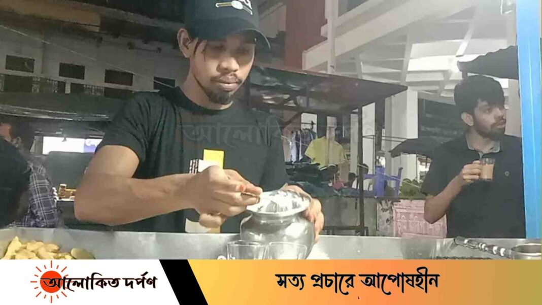 বন্ধুর প্রতি বন্ধুর ভালোবাসা যেন ফুটে উঠেছে মিঠুর বেলায় 