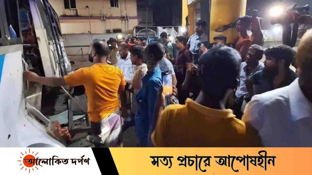 লক্ষ্মীপুরে বাসে গ্যাস নেওয়ার সময় সিলিন্ডার বিস্ফোরণে নিহত-৪, আহত-২০