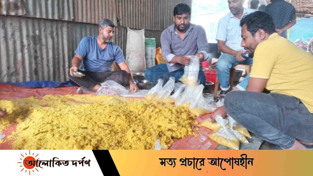 নালিতাবাড়ীতে বন্যার্তদের পাশে স্বেচ্ছাসেবী সংগঠন 'সেবক'