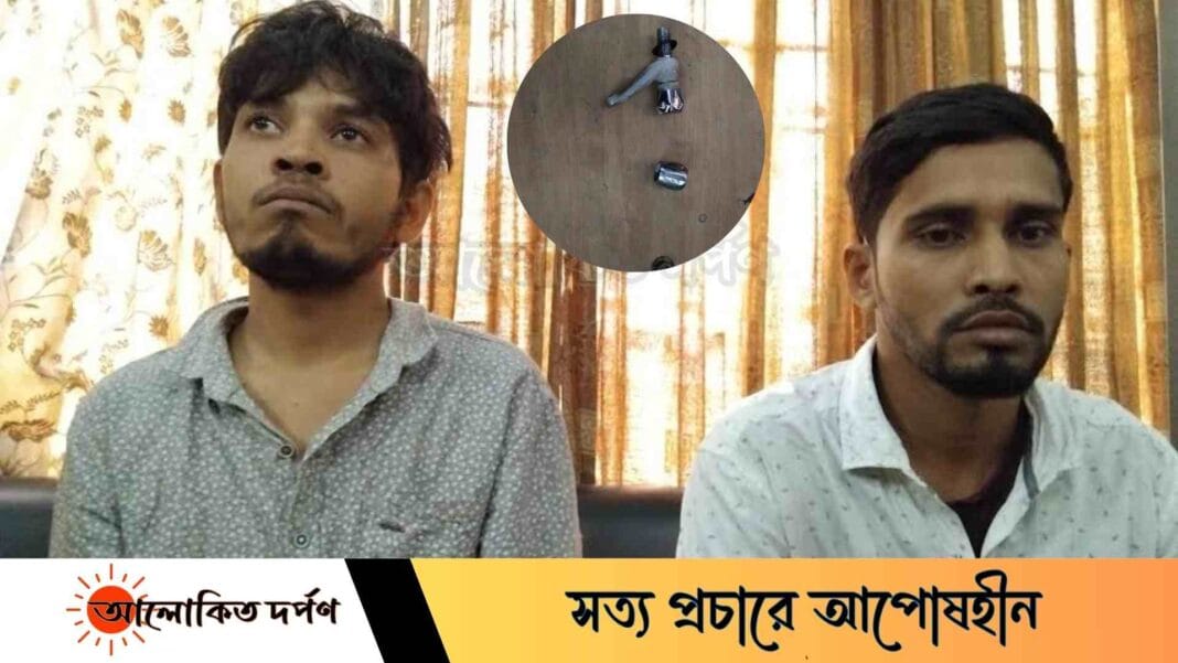 ইবিতে দুই চোর ধরে পুলিশে সোপর্দ ইবিতে দুই চোর ধরে পুলিশে সোপর্দ