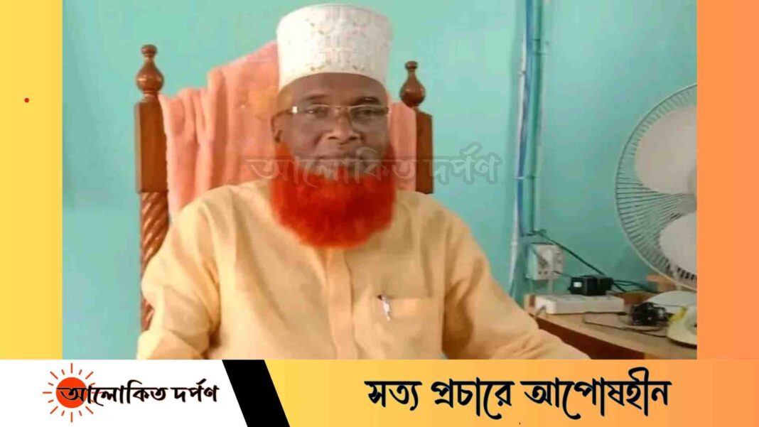 শাজাহানপুরে মাদ্রাসার অধ্যক্ষের অনিয়ম,ব্যবস্থা নিতে শিক্ষার্থীদের স্মারকলিপি
