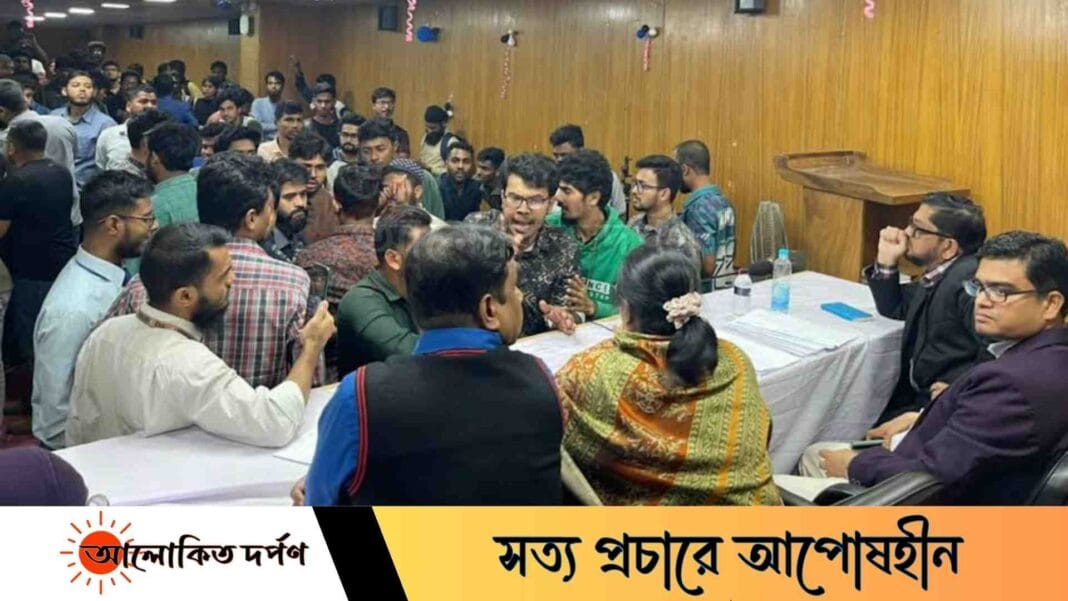 ববিতে উপাচার্যের পদত্যাগের দাবিতে দিনভর উত্তেজনা