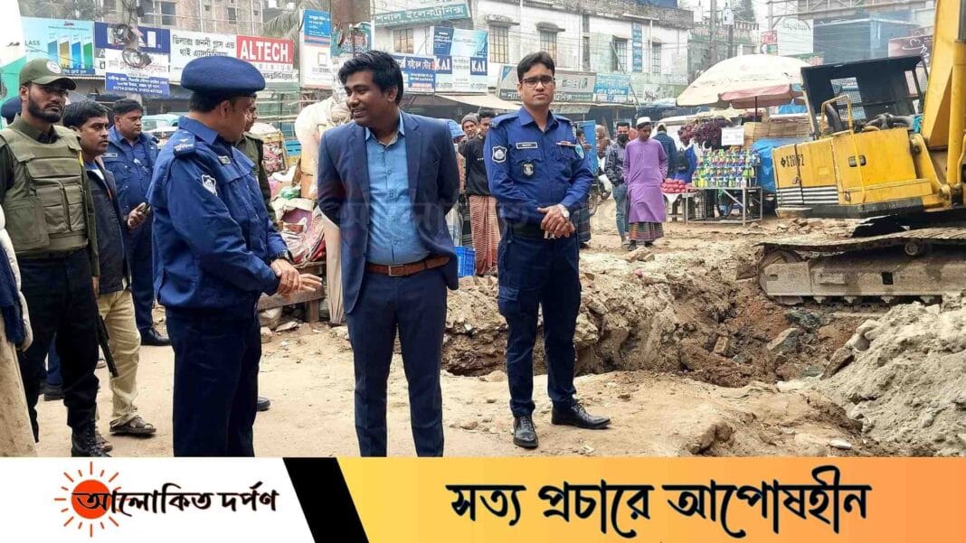 ফুটপাত দখল উচ্ছেদে ভ্রাম্যমাণ আদালতের অভিযান রামগঞ্জে