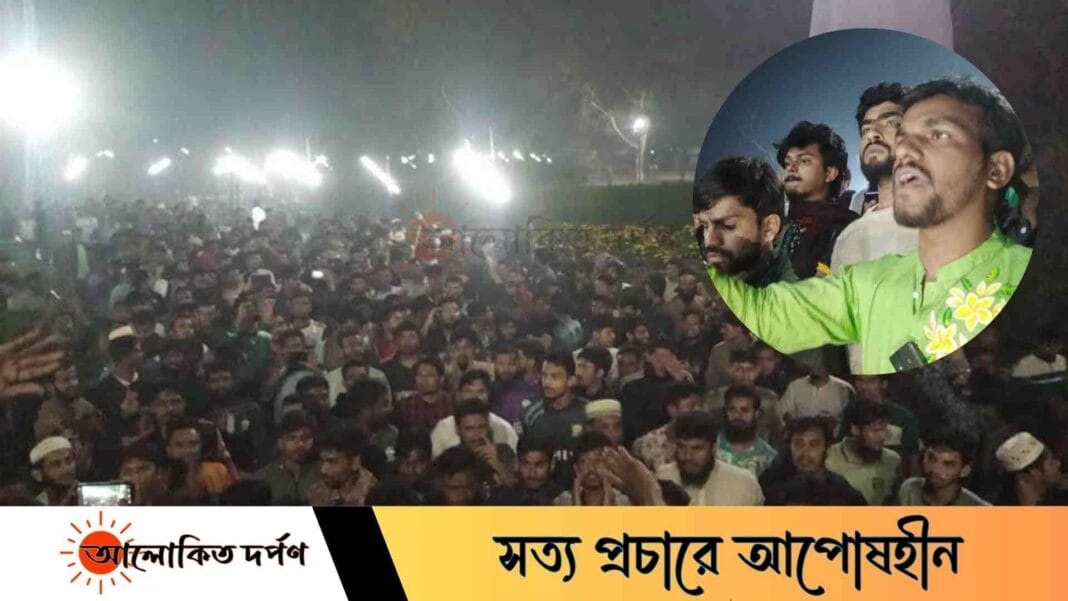 কুয়েটে শিক্ষার্থীদের ওপর ছাত্রদলের হামলার প্রতিবাদে ইবিতে বিক্ষোভ কুয়েটে শিক্ষার্থীদের ওপর ছাত্রদলের হামলার প্রতিবাদে ইবিতে বিক্ষোভ