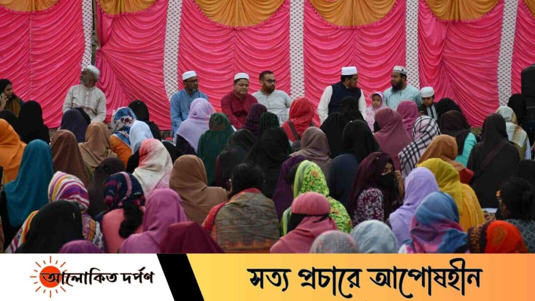 প্রথমবারের মতো বেরোবিতে ছাত্রীদের জন্য দোয়া ও ইফতার মাহফিল প্রথমবারের মতো বেরোবিতে ছাত্রীদের জন্য দোয়া ও ইফতার মাহফিল