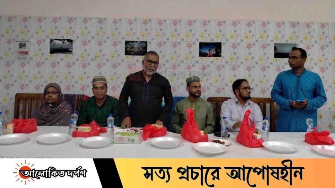 বিভিন্ন অংশীজনদের নিয়ে ইফতার আয়োজন করলো ইবি প্রশাসন