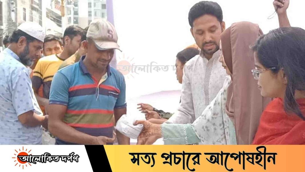 মাত্র ৫ টাকায় ঈদের খাবার: আনন্দে আপ্লুত রিকশাচালক রবিউল মাত্র ৫ টাকায় ঈদের খাবার: আনন্দে আপ্লুত রিকশাচালক রবিউল