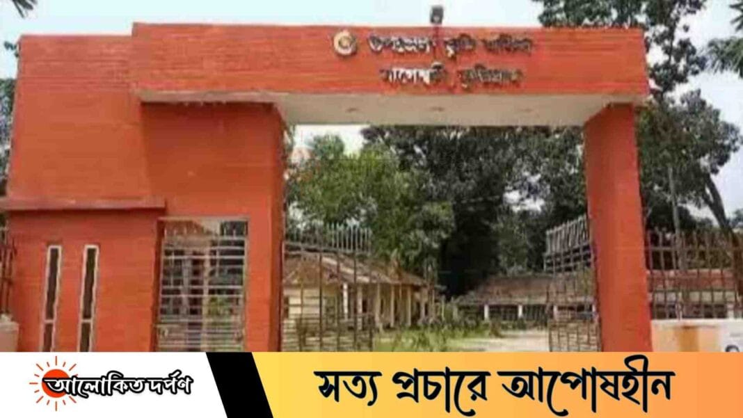 তদবিরে সাড়া না পেয়ে এসি ল্যান্ডকে 'ফ্যাসিবাদের দোসর' আখ্যা সাবেক কাউন্সিলরের তদবিরে সাড়া না পেয়ে এসি ল্যান্ডকে 'ফ্যাসিবাদের দোসর' আখ্যা সাবেক কাউন্সিলরের