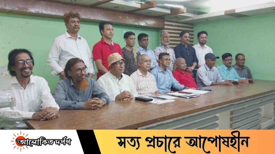 চট্টগ্রাম রিপোর্টার্স ফোরামের নেতৃত্বে মনসুর-মুরাদ