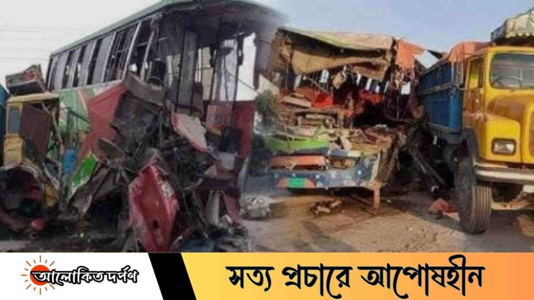 ময়মনসিংহ সড়কে মৃত্যুর মিছিল: ফুলপুর, ভালুকা ও তারাকান্দা এখন দুর্ঘটনার হটস্পট ময়মনসিংহ সড়কে মৃত্যুর মিছিল: ফুলপুর, ভালুকা ও তারাকান্দা এখন দুর্ঘটনার হটস্পট