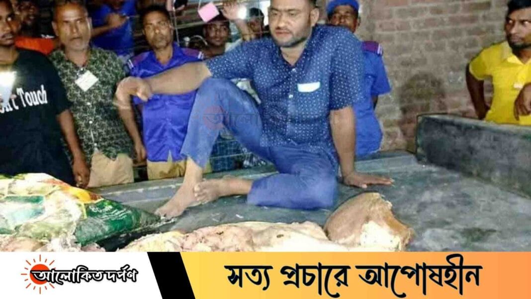 ফুলবাড়ীতে পঁচা মাংস বিক্রির চেষ্টা, কসাই জনতার হাতে আটক ফুলবাড়ীতে পঁচা মাংস বিক্রির চেষ্টা, কসাই জনতার হাতে আটক