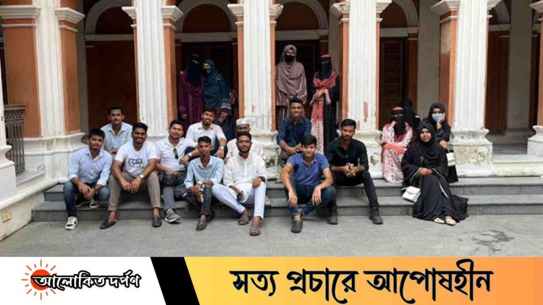 দাউদকান্দি কারিগরি প্রশিক্ষণ কেন্দ্রের শিক্ষার্থীদের প্রাণবন্ত বনভোজন