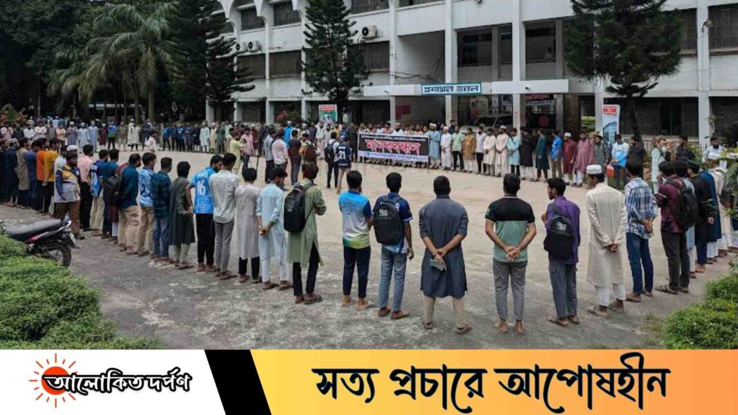 এক যুগেও সন্ধান মেলেনি ওয়ালিউল্লাহ ও মুকাদ্দাসের, সন্ধান চায় শিক্ষক-শিক্ষার্থীরা