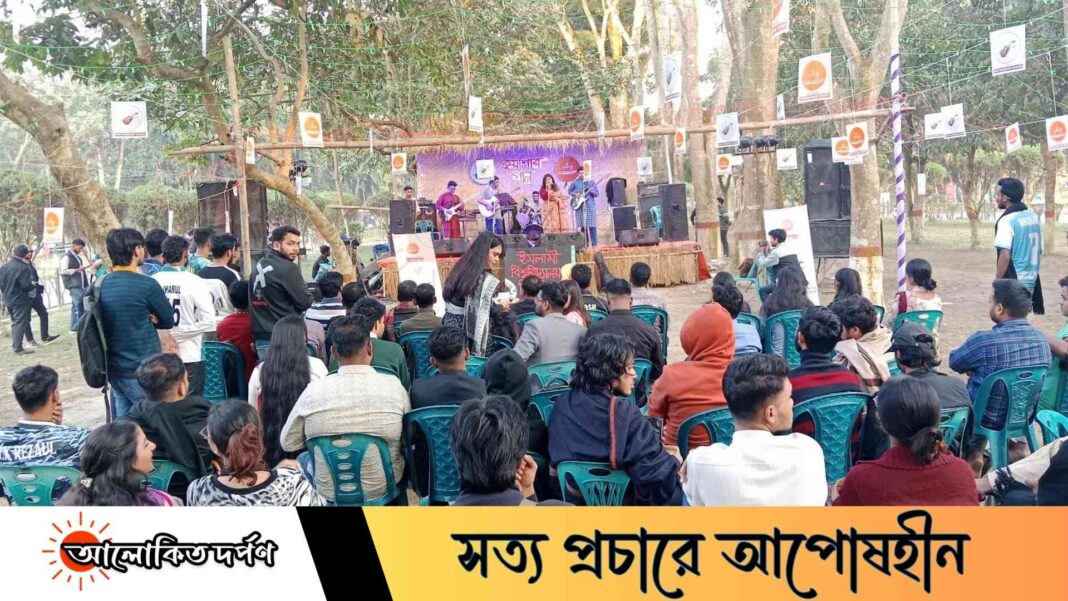 ইবি মিউজিক অ্যাসোসিয়েশনের নবীনবরণ ও প্রবীণ বিদায়ে ‘কুয়াশার গান’ উৎসব