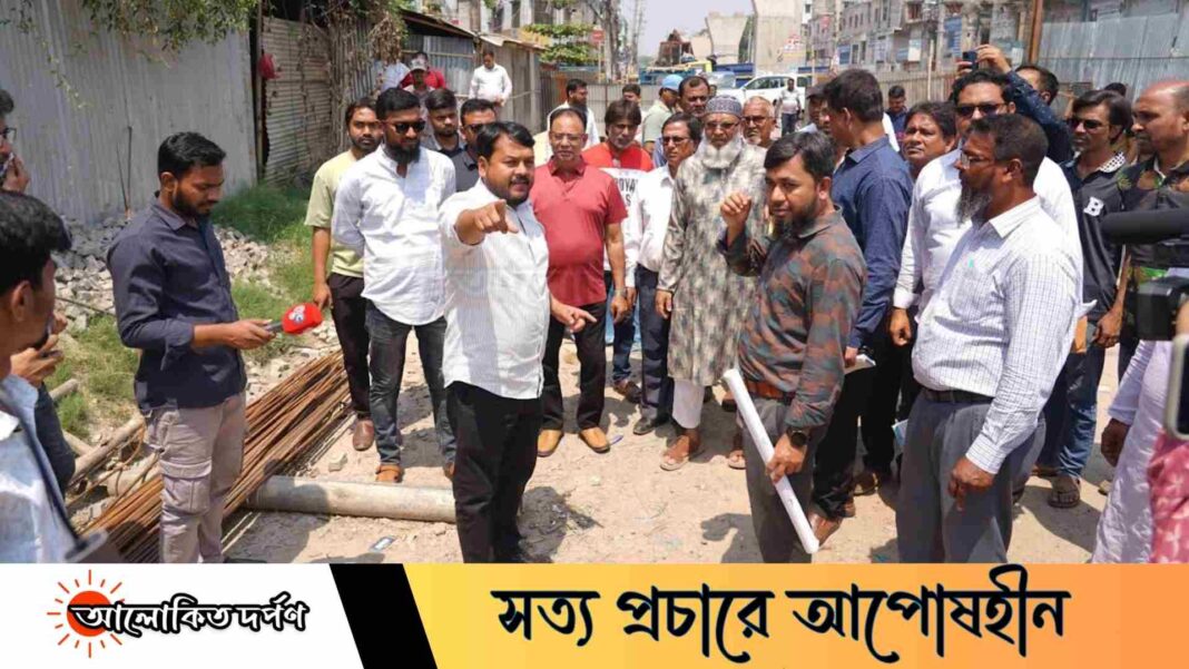 সড়ক উন্মুক্তে ঠিকাদারকে ৭ দিনের আল্টিমেটাম রাসিকের সড়ক উন্মুক্তে ঠিকাদারকে ৭ দিনের আল্টিমেটাম রাসিকের