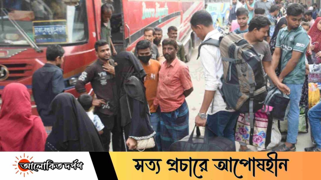 জ্বালানি তেলের দাম বাড়তেই গণপরিবহনের ভাড়া বাড়ানোর প্রস্তাব