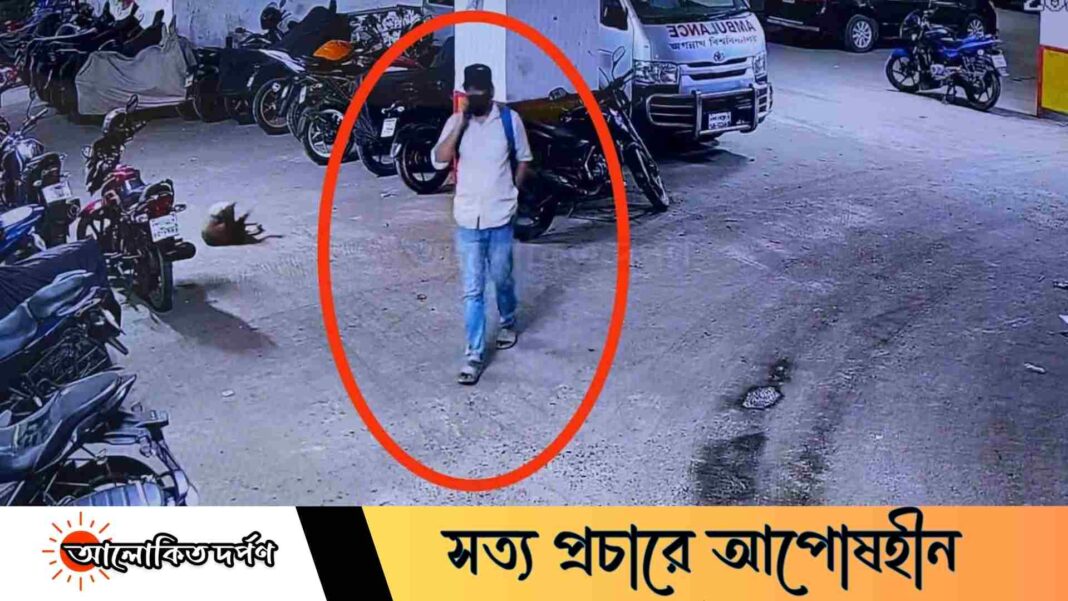 বিশ্ববিদ্যালয়ের পার্কিং থেকে মোটরসাইকেল চুরি গেল জবি শিক্ষার্থীর